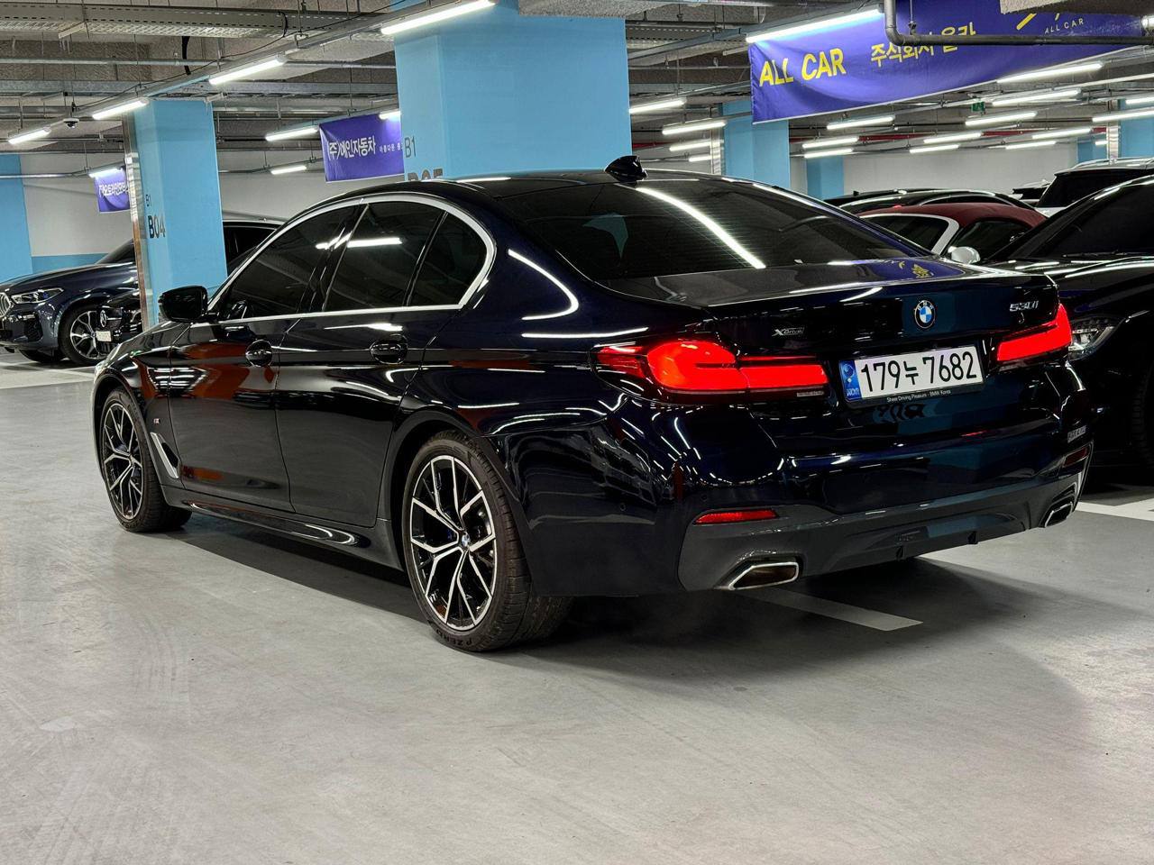 BMW 540i фото 3